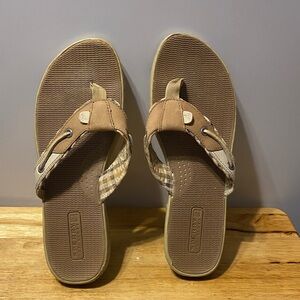 Sperry Brown Tan Flats